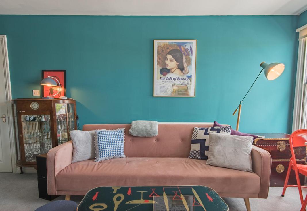 Blackhorse Loft - Spacious Apartment By The Sea Дил Экстерьер фото